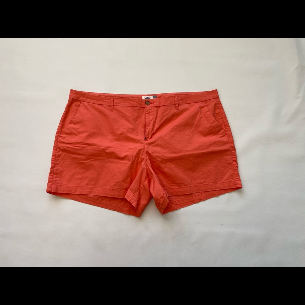 Plus size Coral Shorts